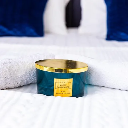 R Sport Boutique With Free Parking 3*